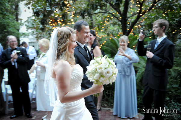 Best Courtyard Lake Lucerne - IW Phillips House Wedding Photos - Sandra Johnson (SJFoto.com)